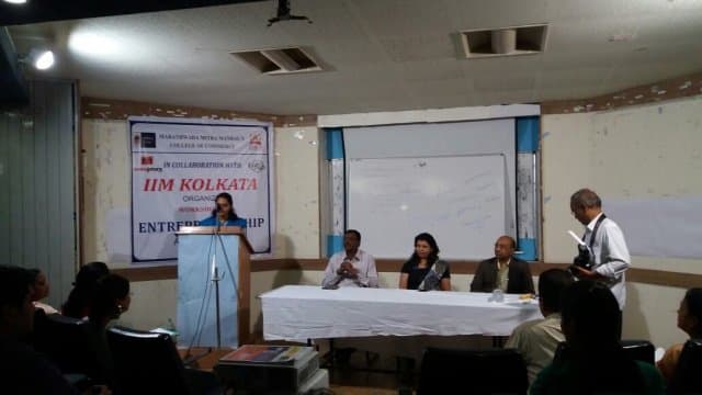 Marathwada Mitramandal's College of Commerce Pune Guest Lectures photo 6